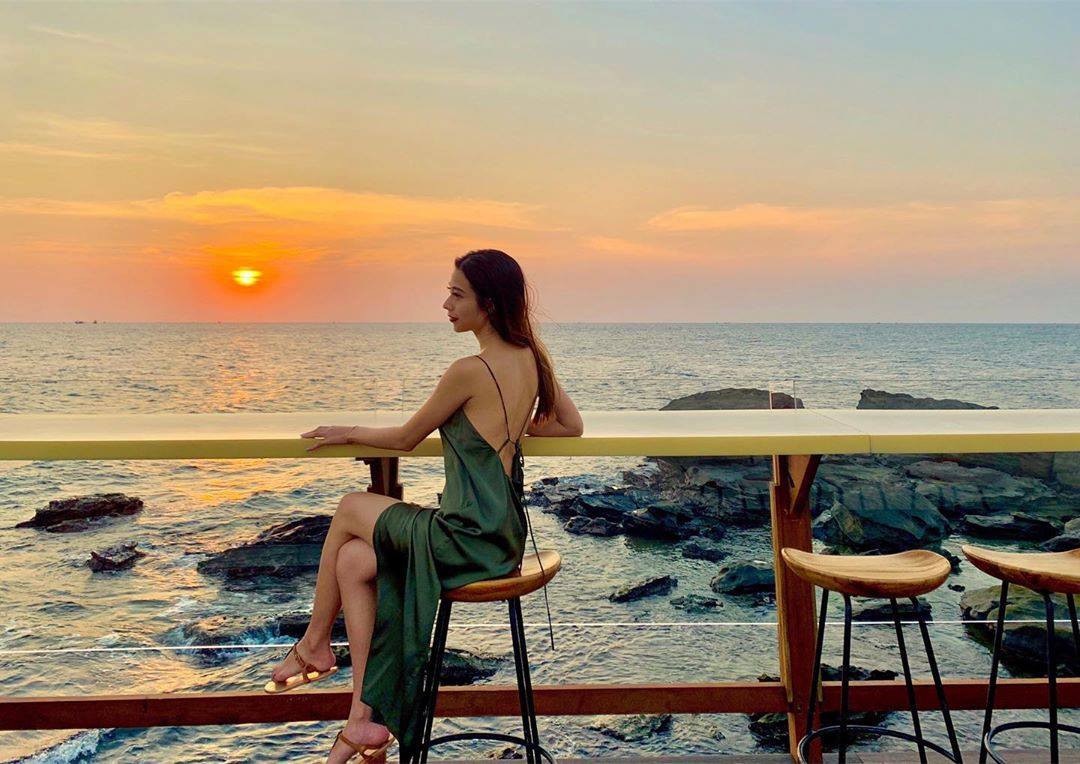 Ảnh: Rock Sunset Island Bar